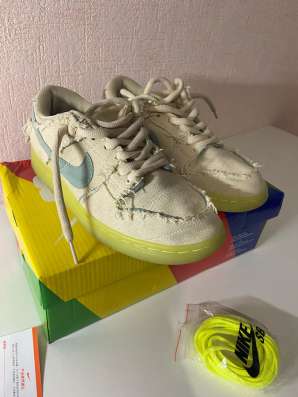 Кроссовки nike mummy