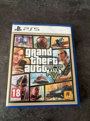 Диск GTA 5 на PS5