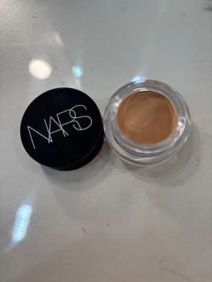 NARS консилер CHANELLE