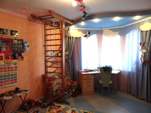 Продам четырехкомнатную квартиру в Вологда.Жилая площадь 130  кв.м.Этаж 4.Дом кирпичный. в Вологде фото 12