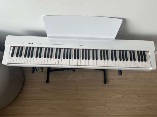 Цифровое пианино yamaha p 225wh в Москве