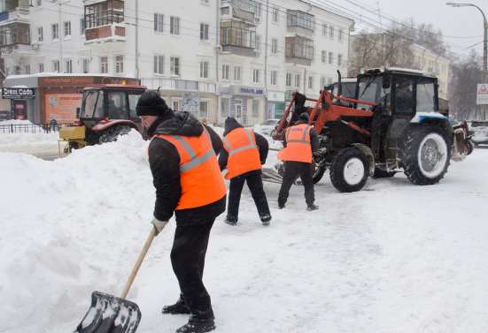 Уборка снега