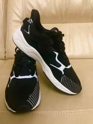 Кроссовки Kelme