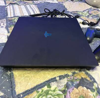 PlayStation 4 pro 1TB в Санкт-Петербурге фото 4