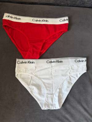 Женские трусы Calvin Klein