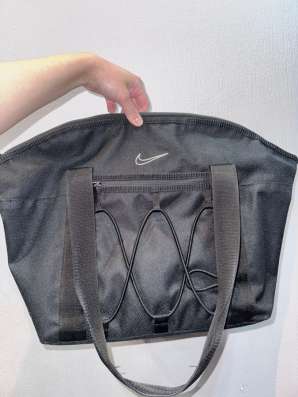 Спортивная сумка nike