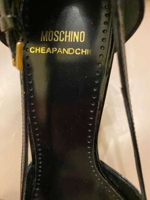 Лодочки. Moschino Cheap в Москве фото 5