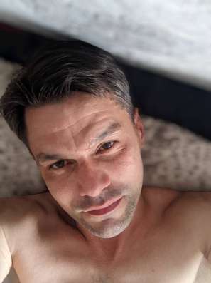 Олег, 46 лет, хочет пообщаться