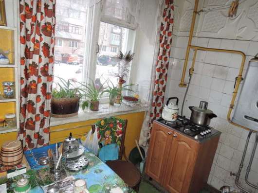 Продам трехкомнатную квартиру в Павловский Посад.Жилая площадь 58  кв.м.Этаж 1.Дом кирпичный. в Павловском Посаде фото 5