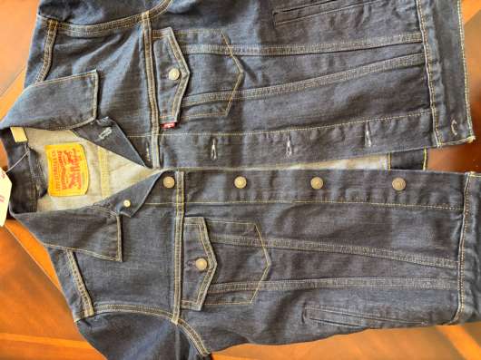 Продам куртку Levi’s в Ростове-на-Дону фото 4