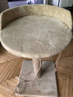 Лежанка для кошек