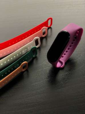 Ремінці на годинник Xiaomi Mi Band