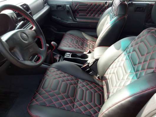 Перетяжка салона авто