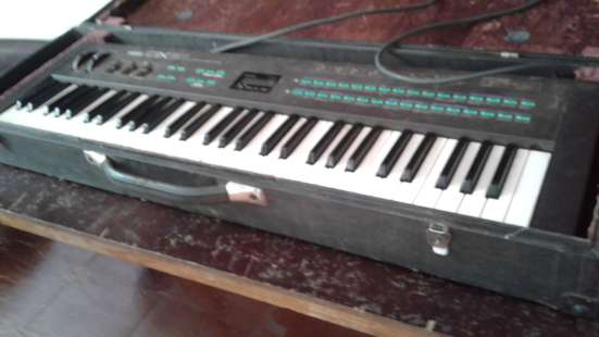 Yamaha DX-21