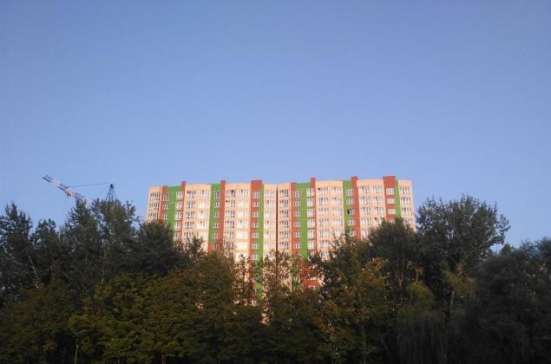 Продам однокомнатную квартиру в Краснодар.Жилая площадь 41  кв.м.Этаж 6.Дом монолитный.