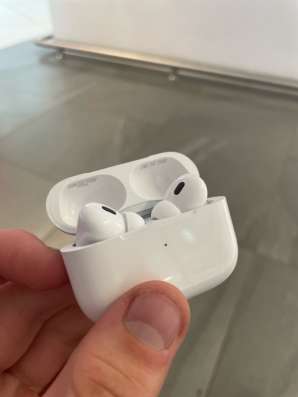 AirPods pro 2 в Екатеринбурге фото 6