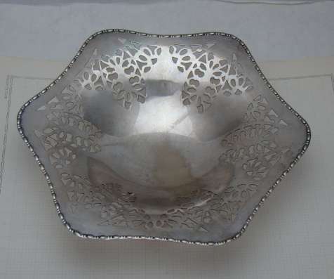 Конфетница старинная (W751)