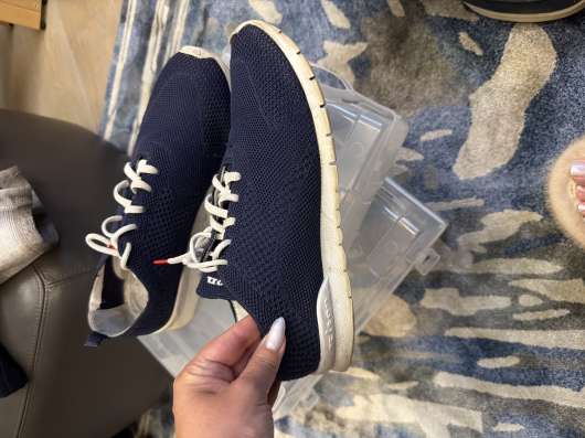 Кроссовки Kiton в Москве