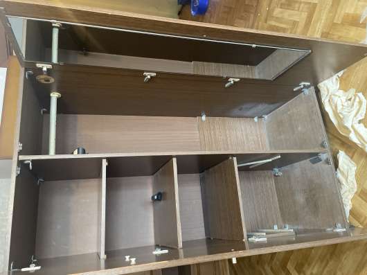 Продам шкаф в Москве