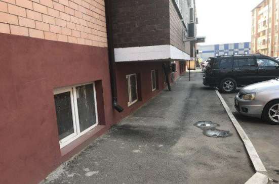 Продам двухкомнатную квартиру в Краснодар.Жилая площадь 56  кв.м.Этаж 1.Дом кирпичный.