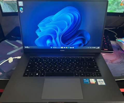 HUAWEI MateBook D 15 BoDE-WFH9 в Новосибирске фото 4