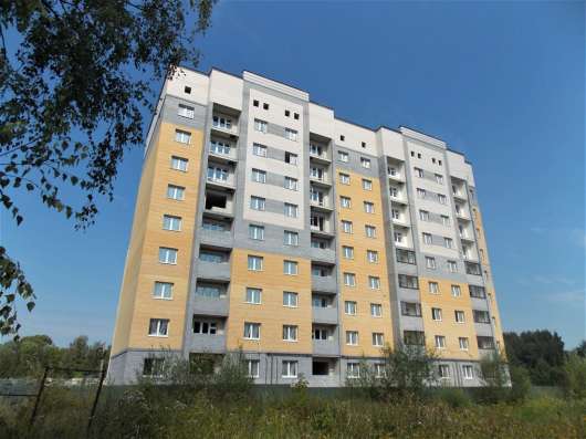 Продам двухкомнатную квартиру в Тверь.Жилая площадь 66,45  кв.м.Дом кирпичный.Есть Балкон.