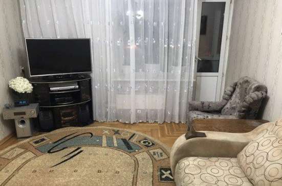 Продам трехкомнатную квартиру в Краснодар.Жилая площадь 72  кв.м.Этаж 6.Дом кирпичный. в Краснодаре