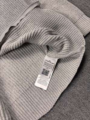 Свитер Stone Island ?