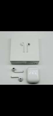 Наушники AirPods 2 в Москве