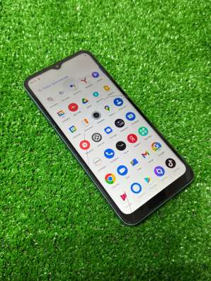 Смартфон Realme C30 2/32 Gb 4G в Екатеринбурге фото 4