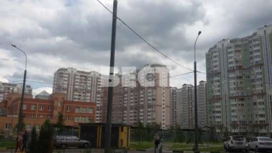 Продам однокомнатную квартиру в Москве. Жилая площадь 41 кв.м. Этаж 6. Есть балкон. в Москве