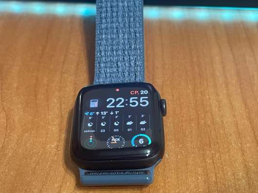 Apple Watch SE 44mm