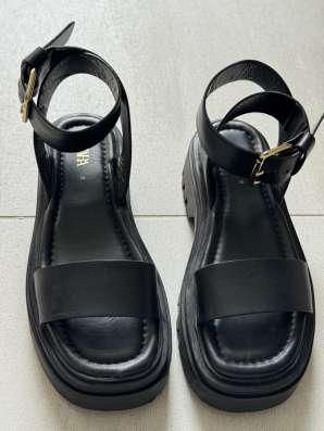 Сандали Zara