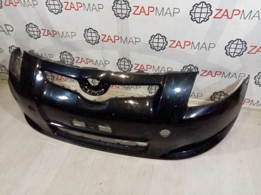 Бампер Toyota Auris E150 фото 3