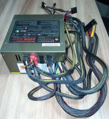 Блок питания Toughpower 850W (W0131) в Москве фото 4