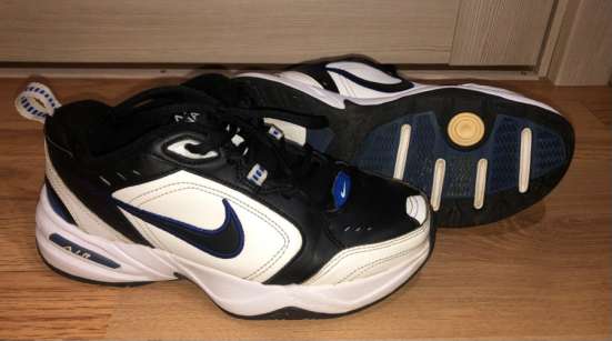 Кроссовки nike air monarch в Перми