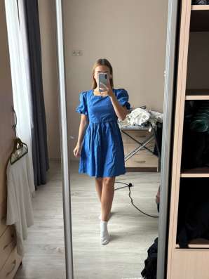Платье с открытой спиной