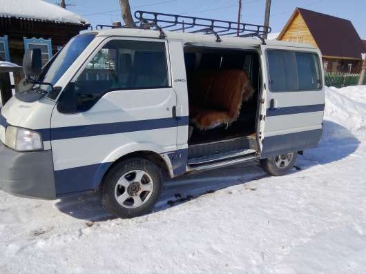 Mazda Bongo, 1989