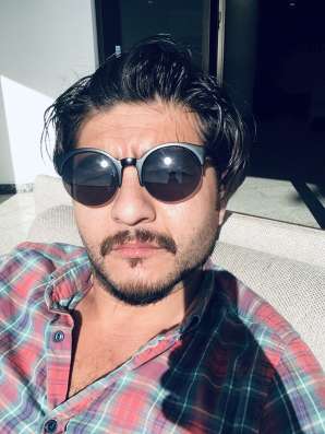 Ferhad, 39 лет, хочет пообщаться