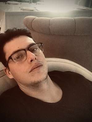 Коля, 27 лет, хочет пообщаться