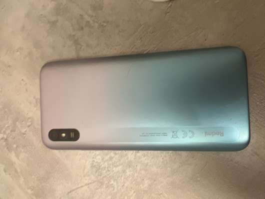 Телефон б/у redmi 9а
