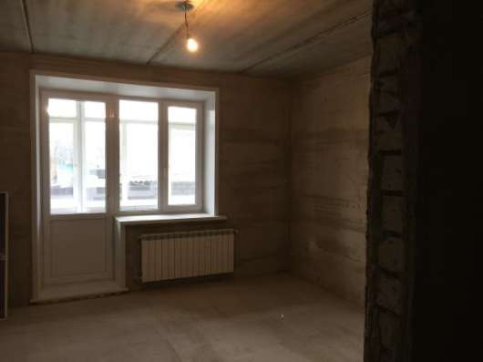 Продам однокомнатную квартиру в Липецке. Этаж 1. Дом кирпичный. Есть балкон.