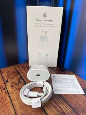 Зарядка на IPhone 20w