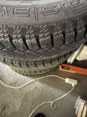 Продам резину 205/65r16 в Калтане