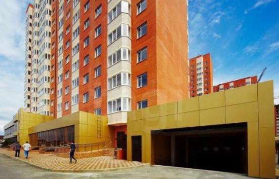 Продам трехкомнатную квартиру в Краснодар.Жилая площадь 78  кв.м.Этаж 14.Дом кирпичный.