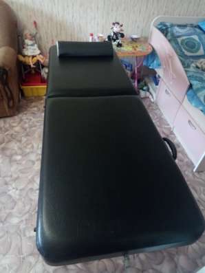 Продам кушетку