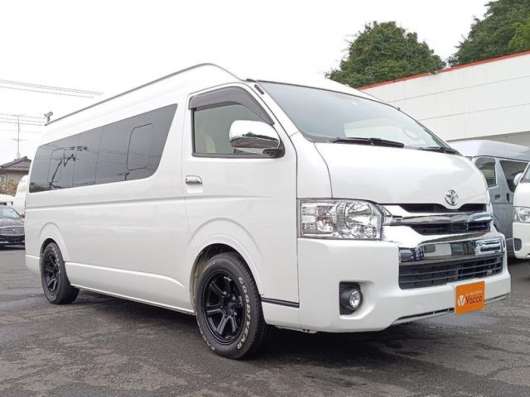 Toyota HiAce в Владивостоке фото 9