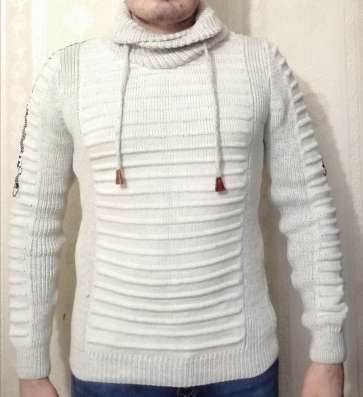 Мужской свитер