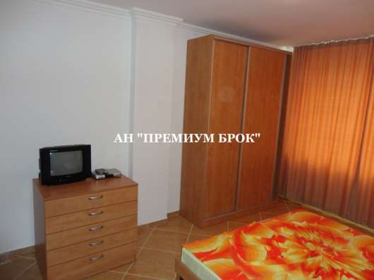 Продам двухкомнатную квартиру в Волгоград.Жилая площадь 58  кв.м.Этаж 4.
