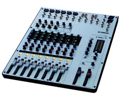 Микшерный пульт YAMAHA MW12C